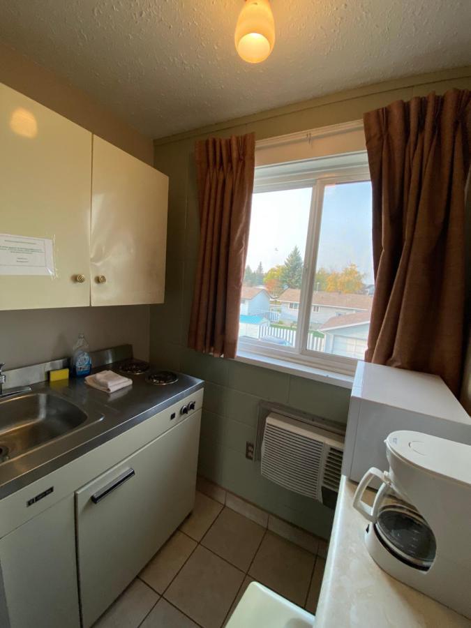 Aspen Motor Inn Drayton Valley Esterno foto